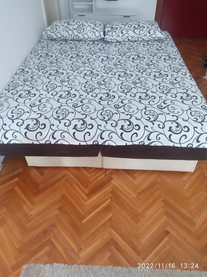 Mm2 Lejlighed Novi Sad Eksteriør billede